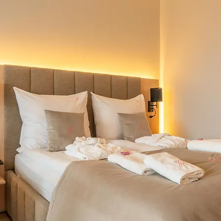 Your Holidays Infinity A233 * 미엥지즈드로예