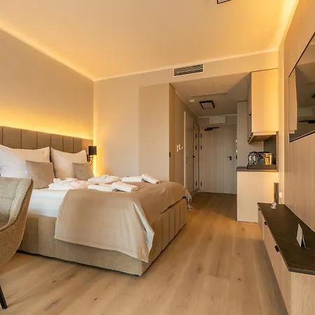 Your Holidays Infinity A233 * Мендзыздрое