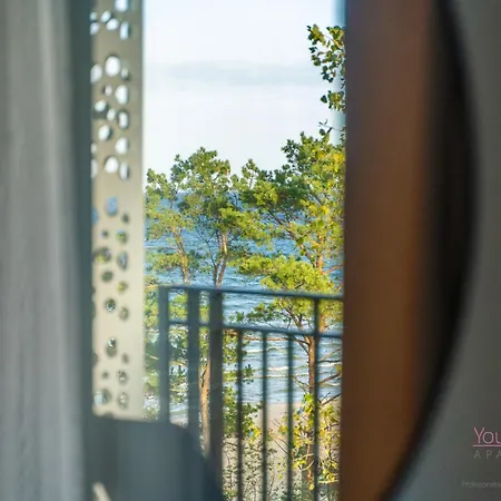 Your Holidays Infinity A233 미엥지즈드로예