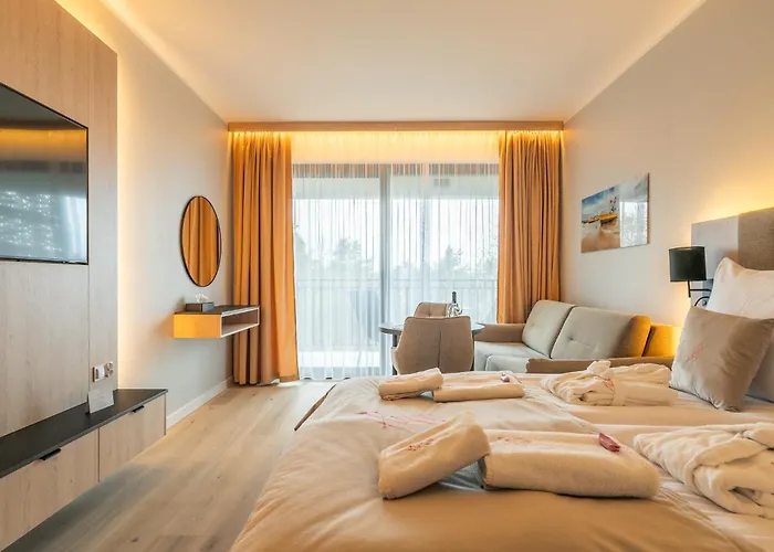 Your Holidays Infinity A233 미엥지즈드로예